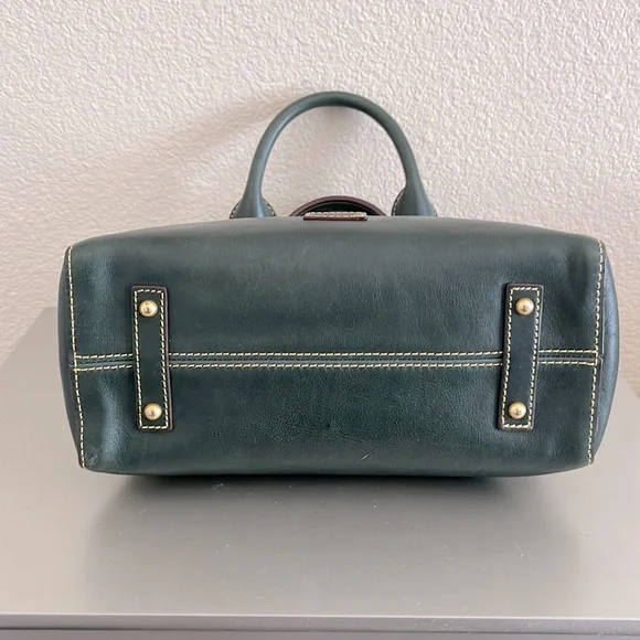 Dooney & Bourke Cameron / Ivy - Picture 6 of 12